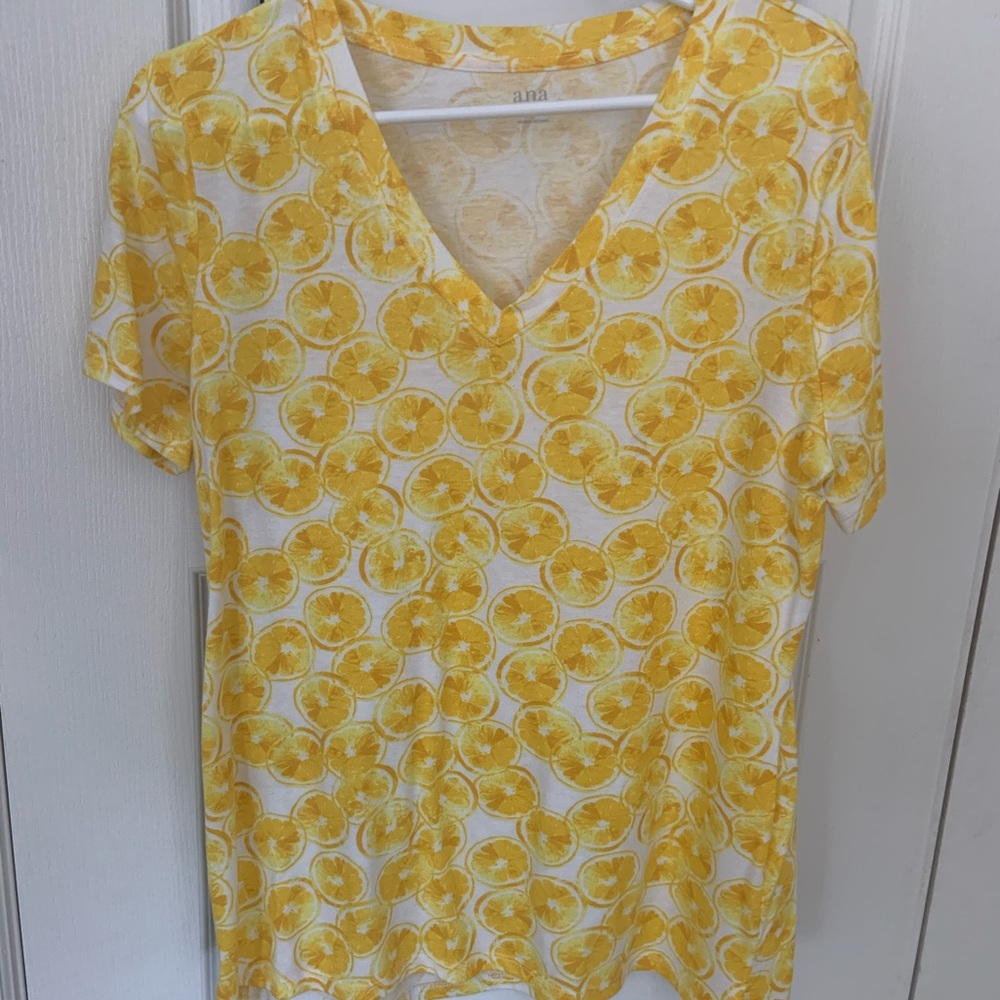 Lemon tshirt